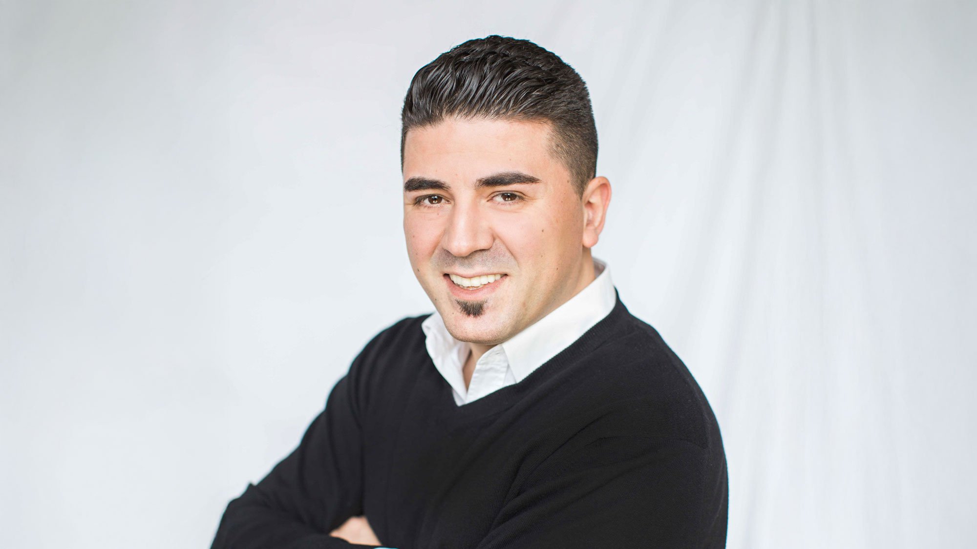 lazar_cebbar_portrait_fine_jeweller_owner_big