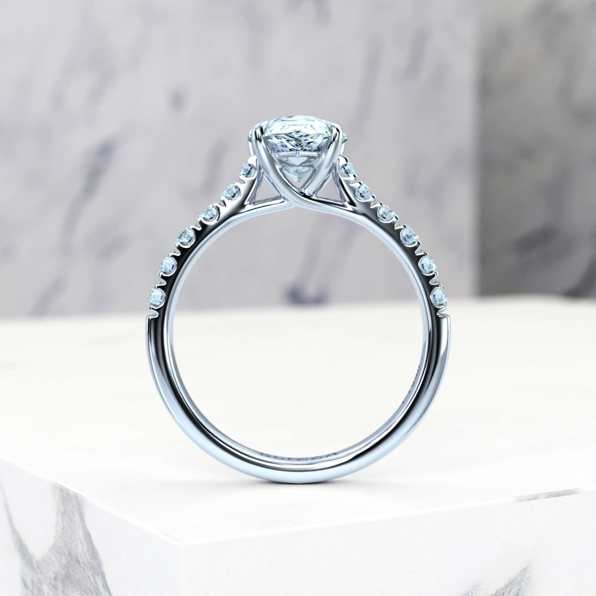 Verlobungsring Edana Pear | GIA Certified | Natürlicher Diamant | Pear | Platin | 0.30ct SI1 H | 5
