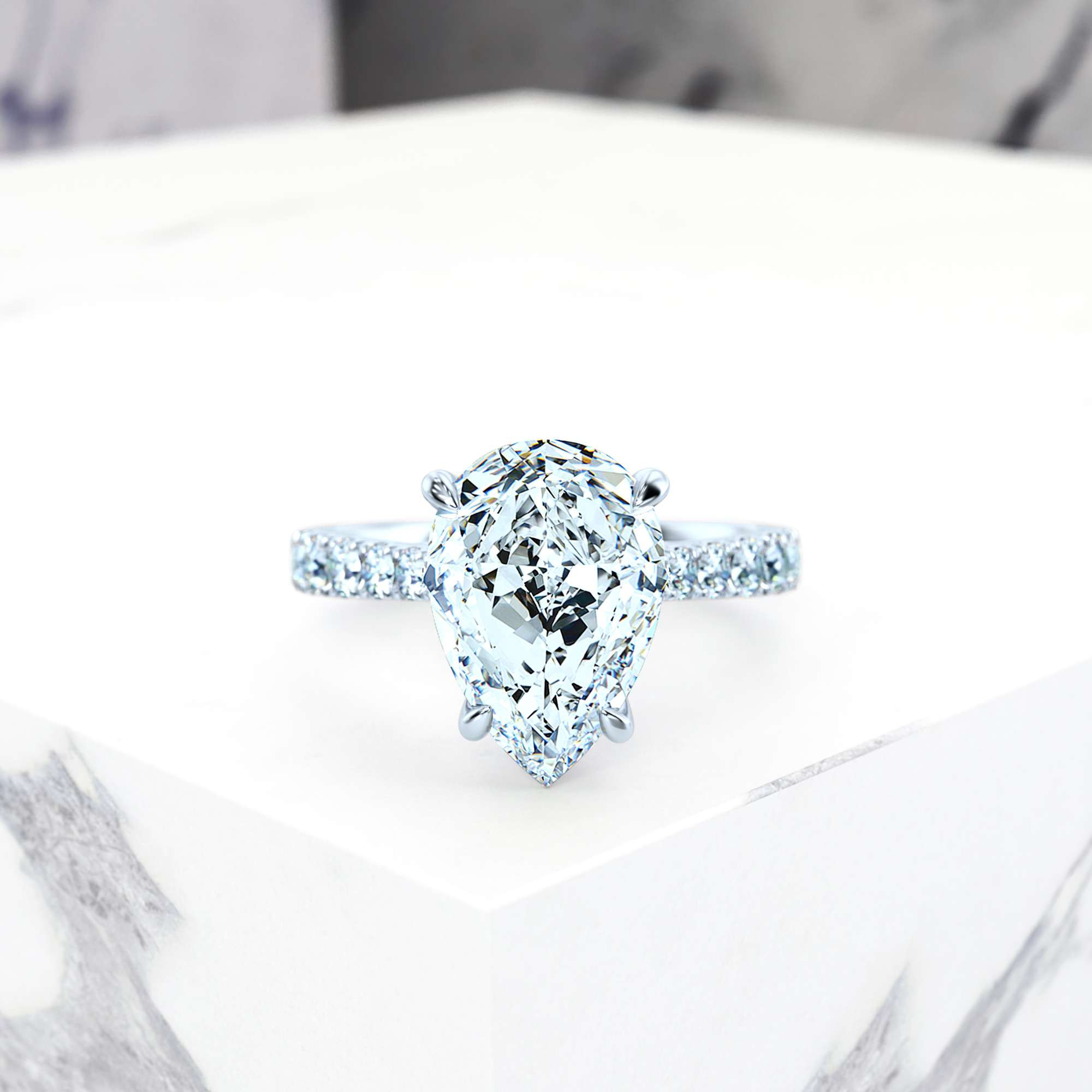 Engagement ring Edana Pear | Pear | Platinum | Natural | GIA Certified | 0.30ct SI1 H 3