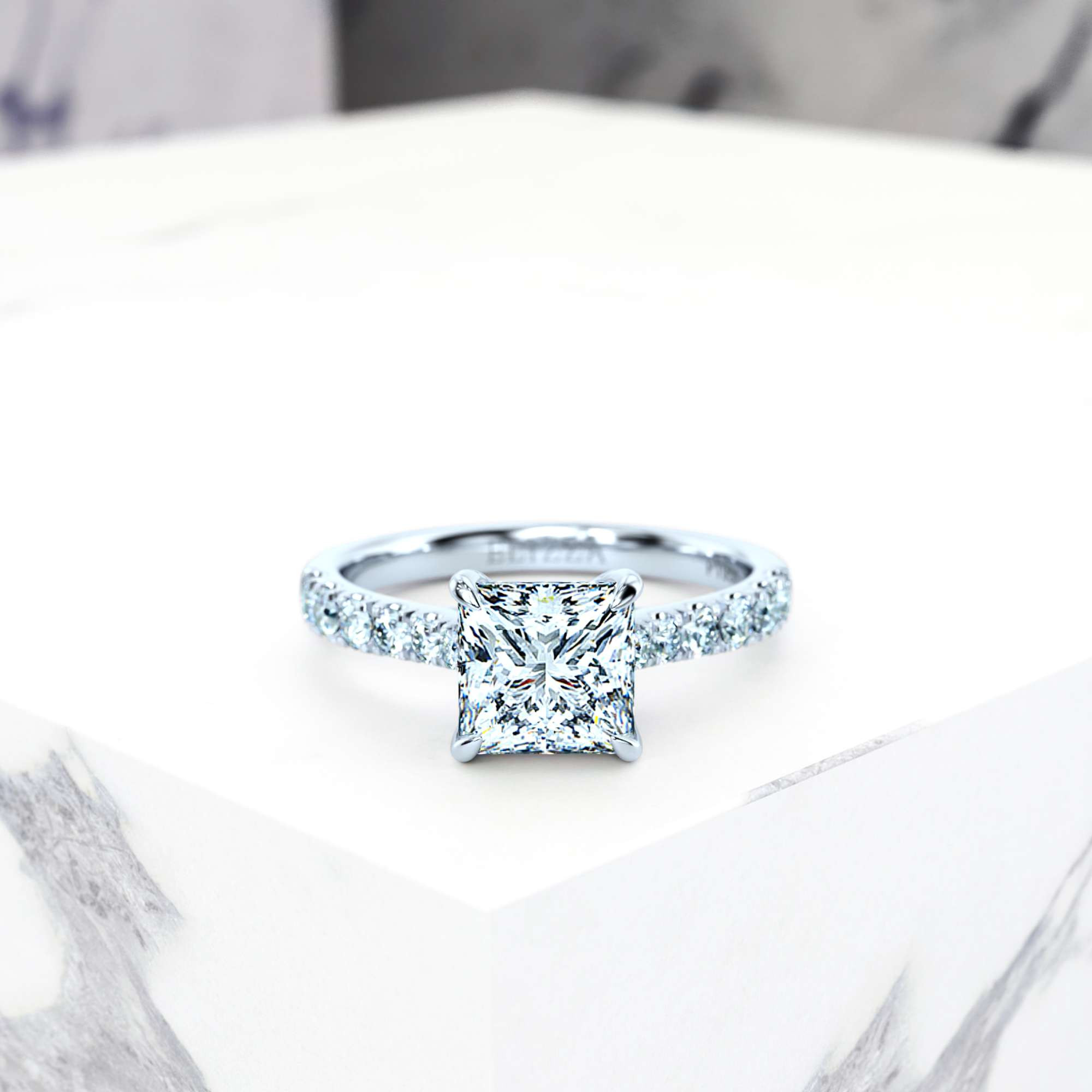 Engagement ring Edana Princess | Princess | Platinum | Natural | GIA Certified | 0.30ct SI1 H 2