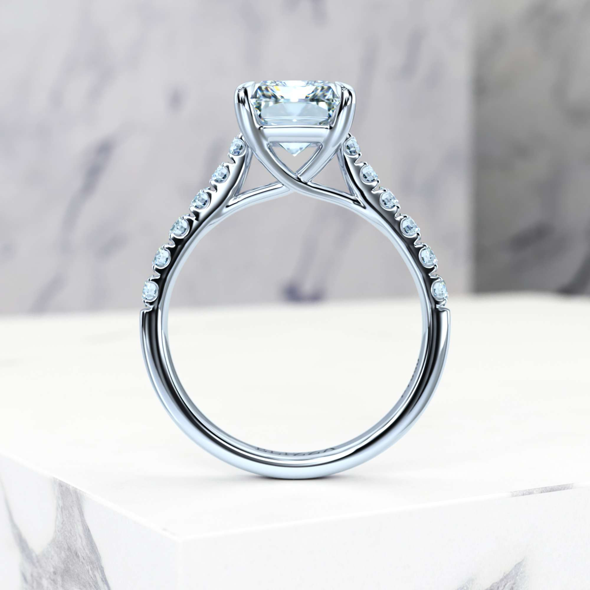 Engagement ring Edana Radiant | GIA Certified | Natural diamond | Radiant | Platinum | 0.30ct SI1 H | 6