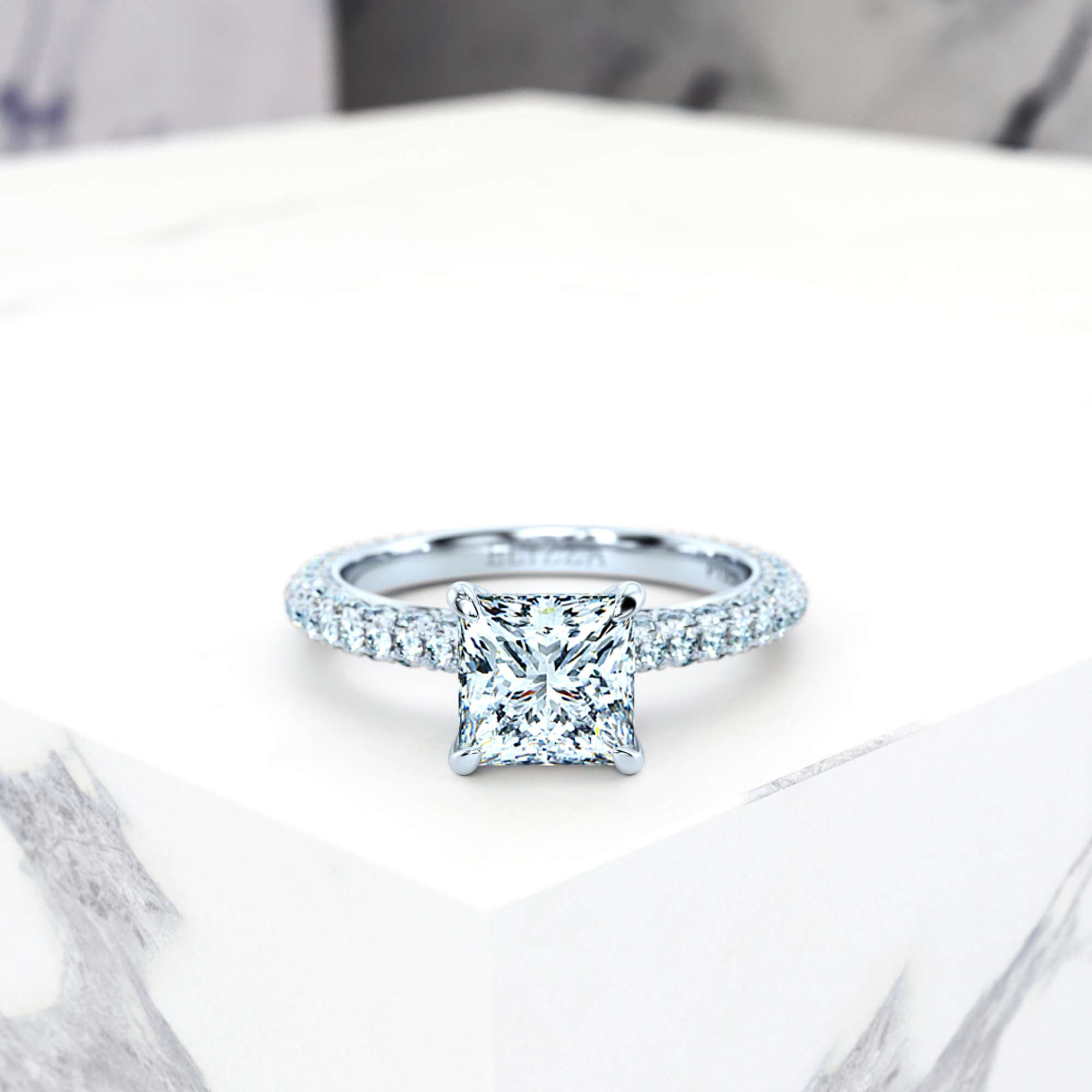 Engagement ring Edessa Princess | GIA Certified | Natural diamond | Princess | Platinum | 0.30ct SI1 H | 2