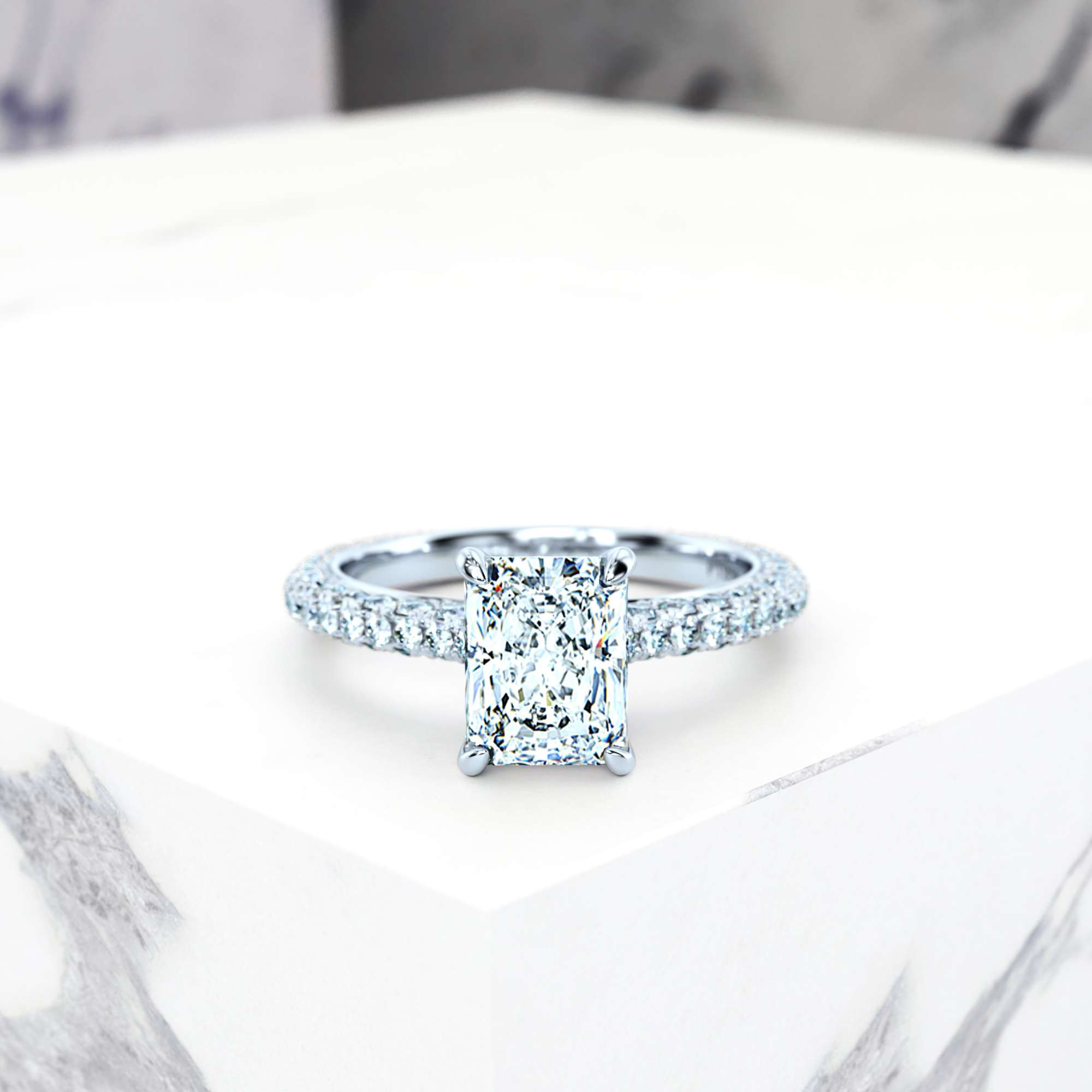 Engagement ring Edessa Radiant | GIA Certified | Natural diamond | Radiant | Platinum | 0.30ct SI1 H | 2