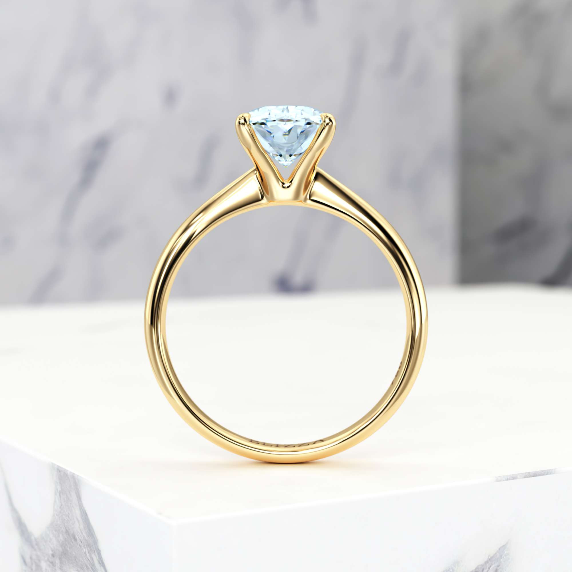 Verlobungsring Elza Oval | Oval | 14K Gelbgold | Natural | GIA Certified | 0.30ct SI1 H 5
