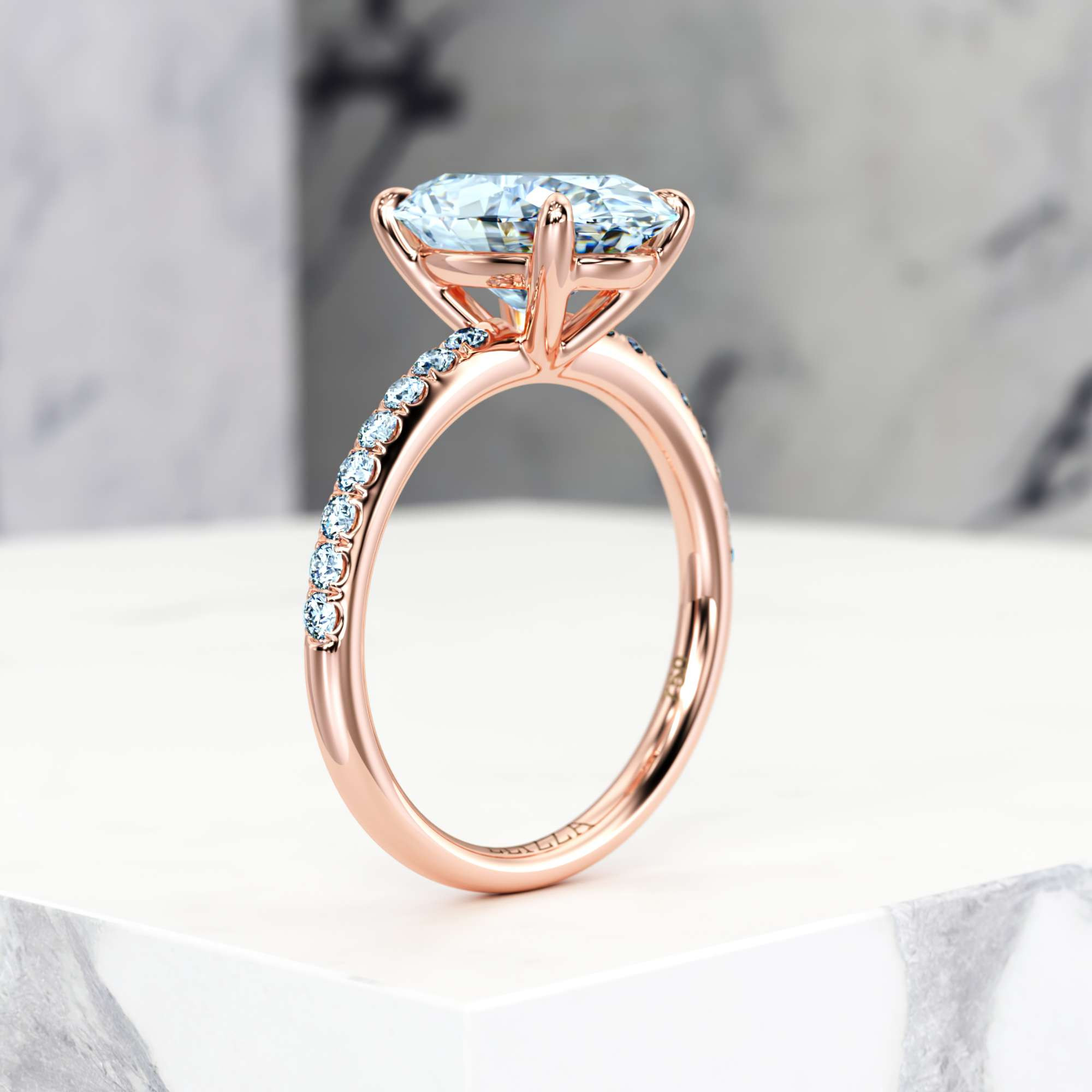 Verlobungsring Evelyn Oval | Oval | 14K Roségold | Natural | EZA Certified | 0.20ct SI1 H 9