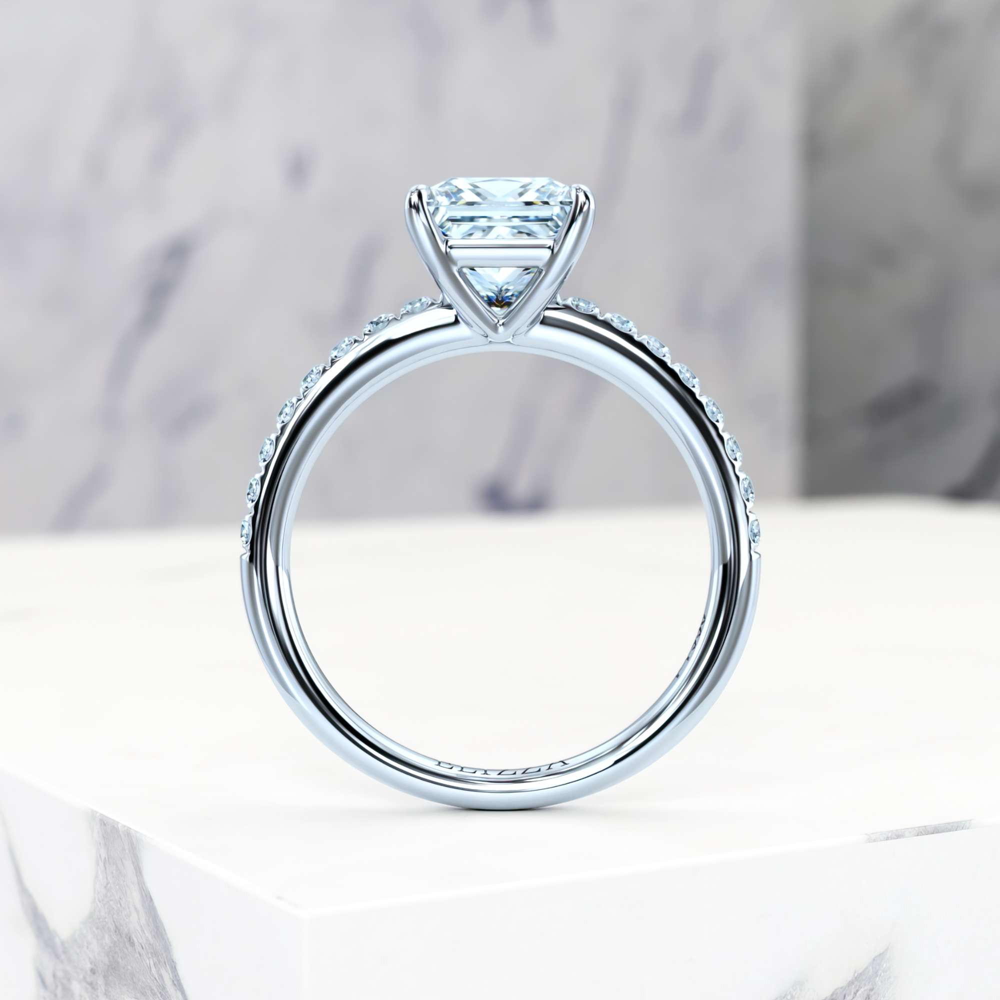 Verlobungsring Evelyn Princess | GIA Certified | Natürlicher Diamant | Princess | Platin | 0.30ct SI1 H | 6