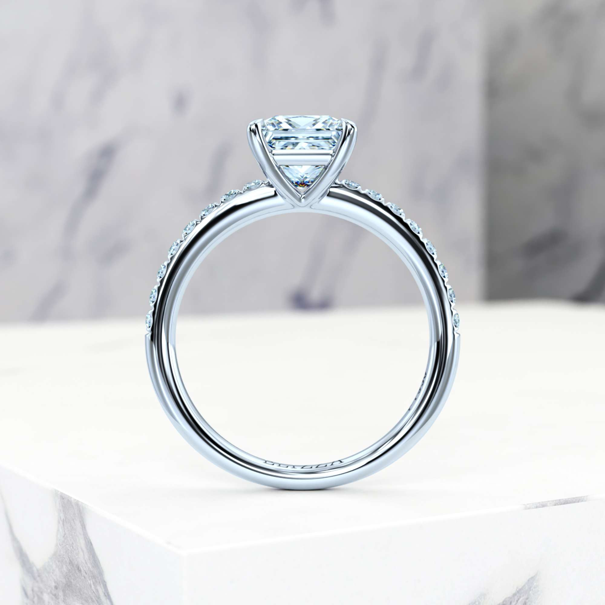 Verlobungsring Evelyn Princess | GIA Certified | Natürlicher Diamant | Princess | Platin | 0.30ct SI1 H | 5
