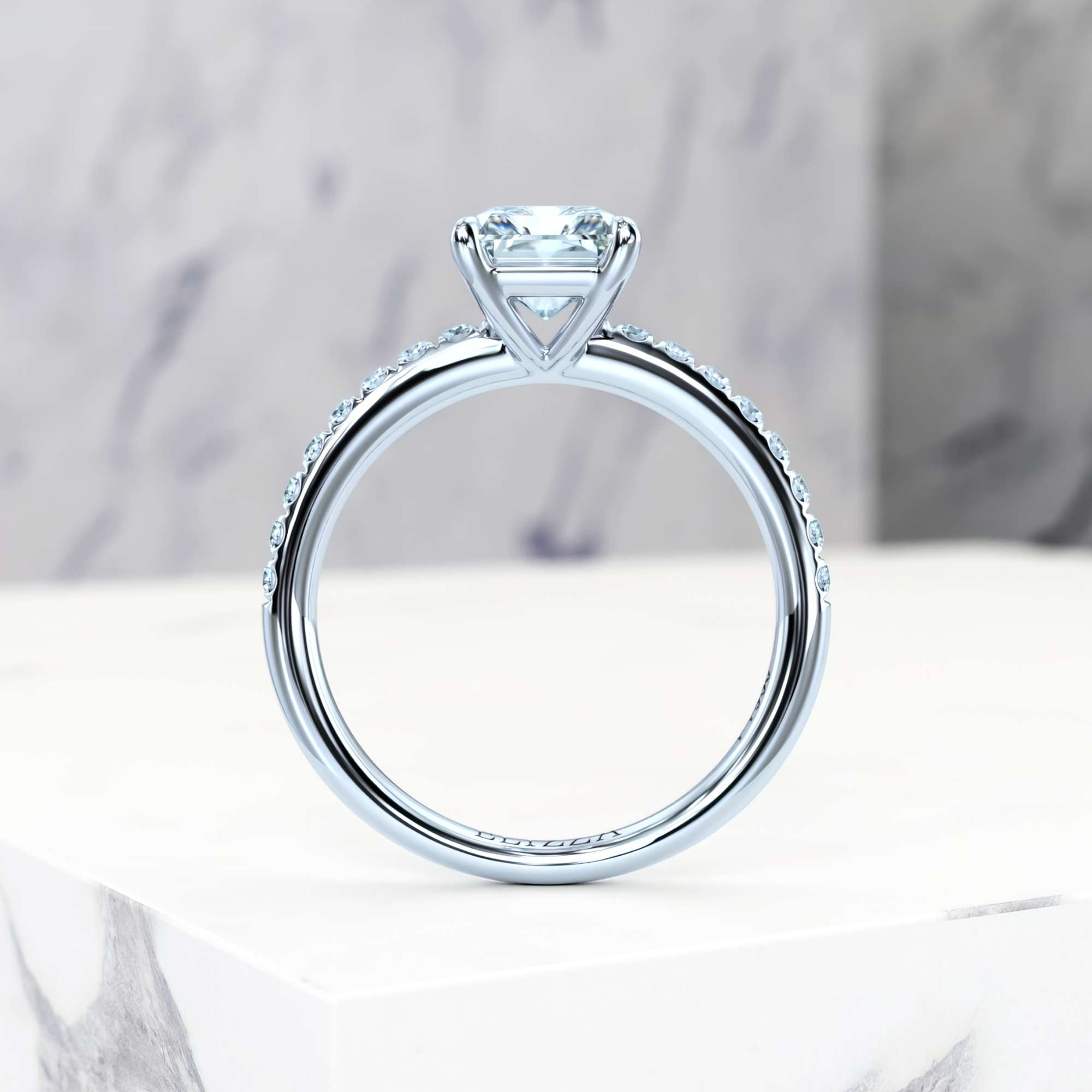 Engagement ring Evelyn Radiant | Radiant | Platinum | Natural | EZA Certified | 0.20ct SI1 H 6