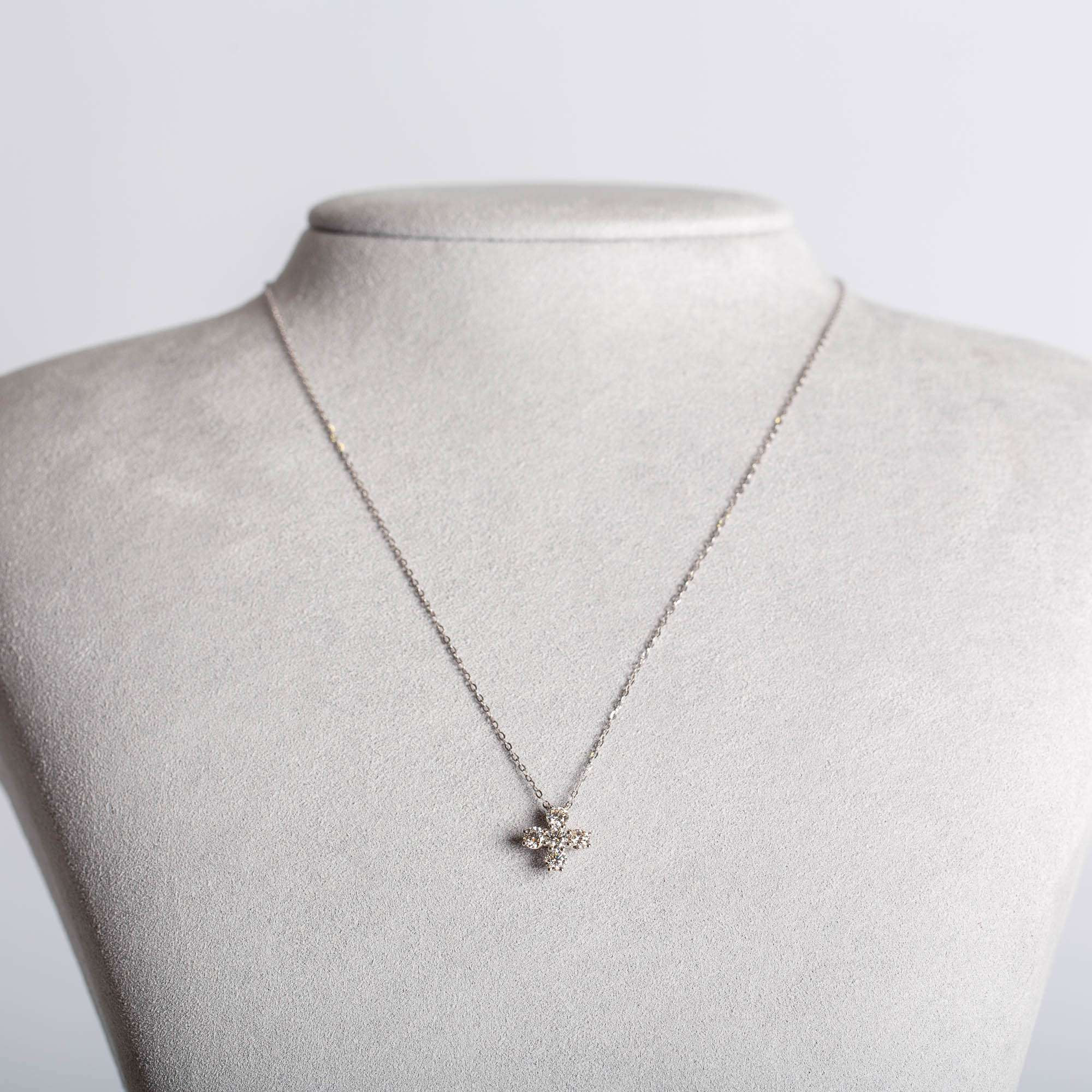 Diamantene vierblättrige Kleeblatt Halskette | 18K Weissgold 1