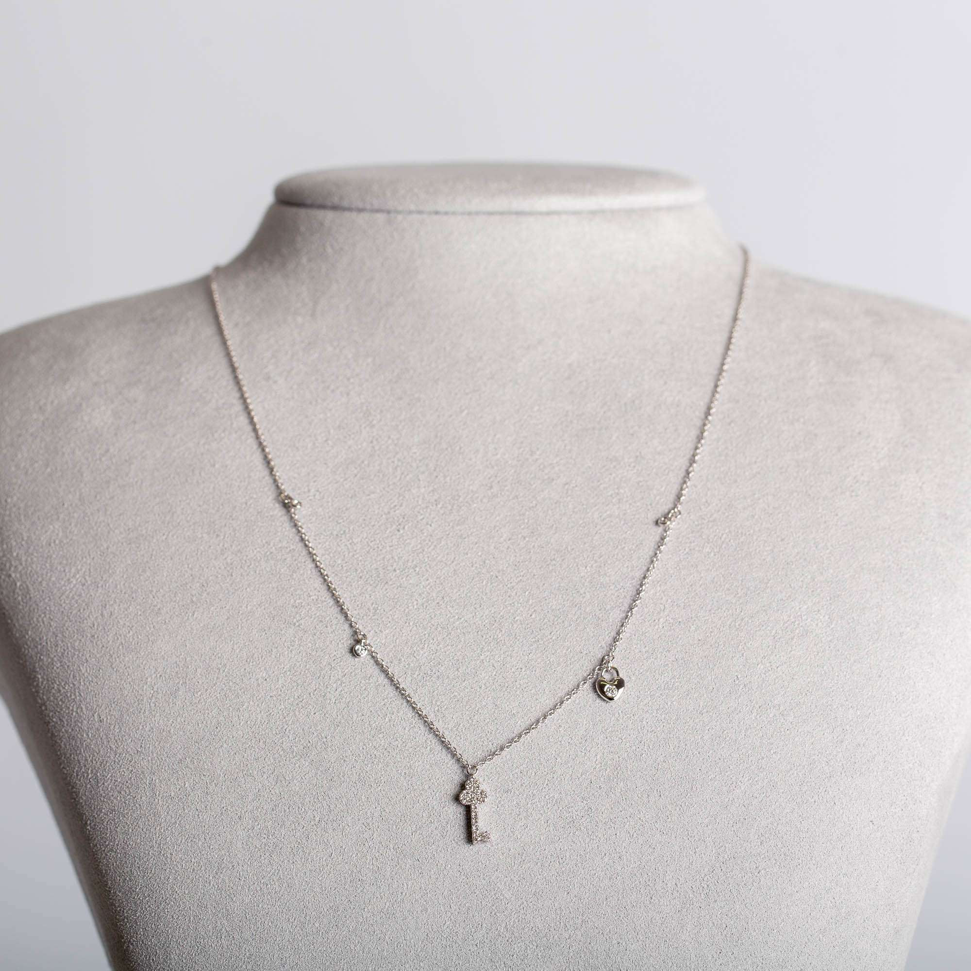 Diamond Key with Heart-Shape Lock Necklace | 18K Rose Gold 1