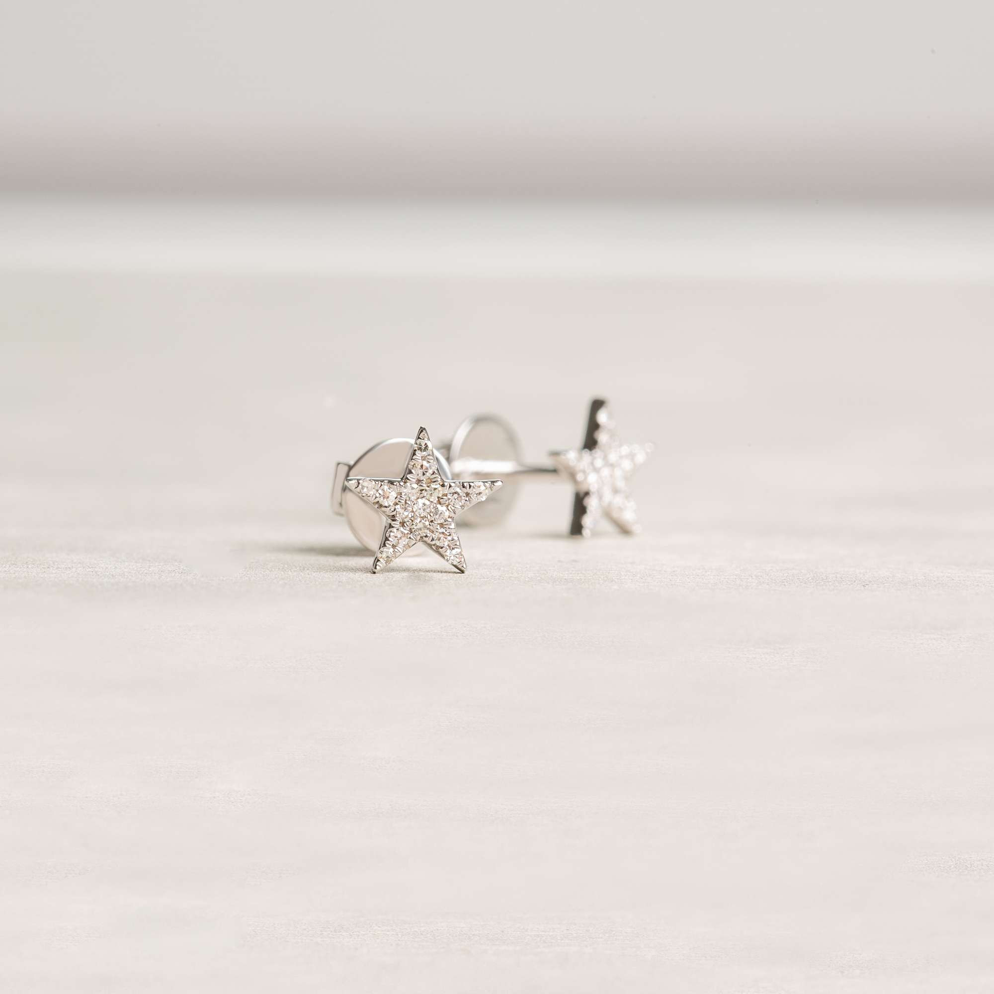 Diamond Star Studs Earring | 14K White gold | 1