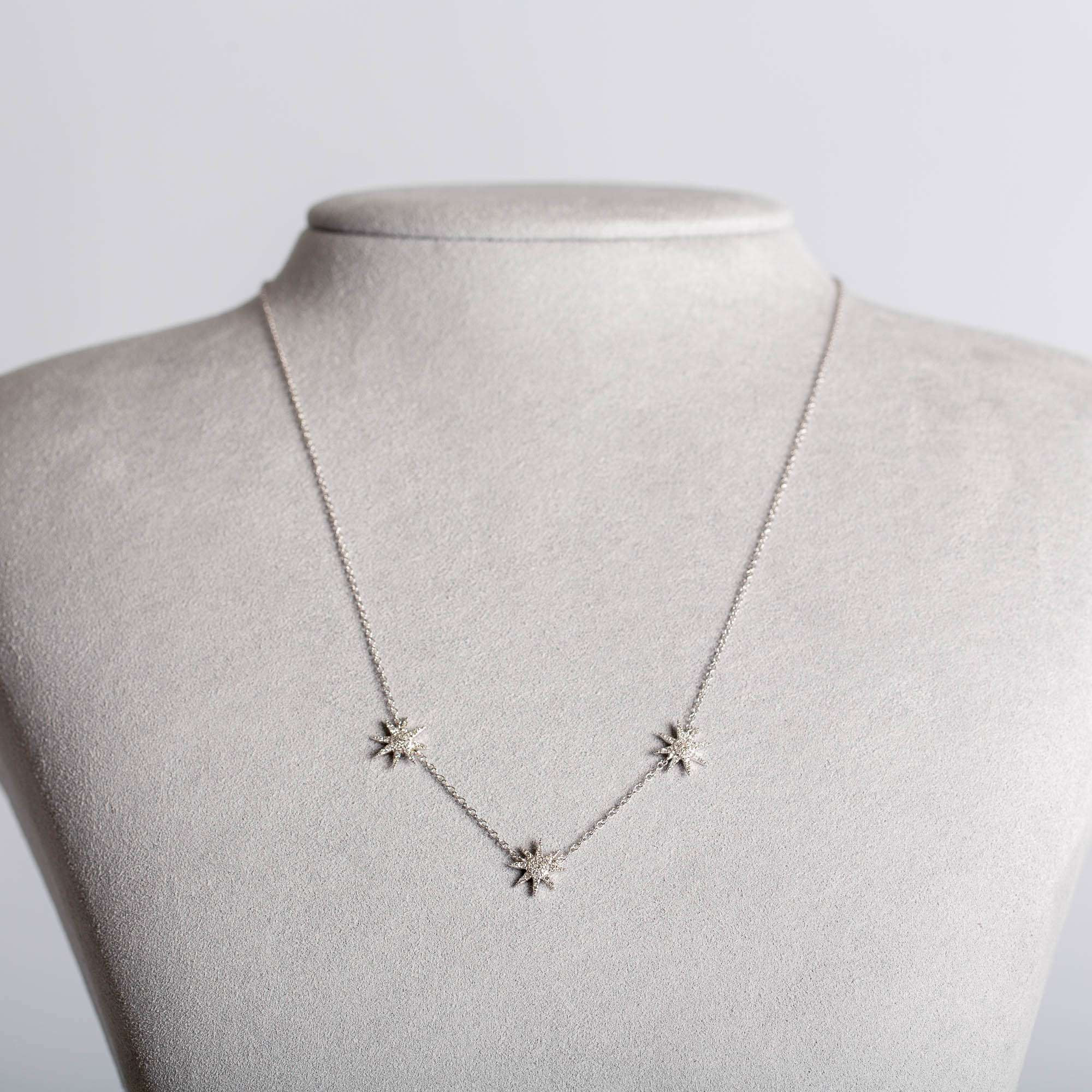 Diamant-Halskette mit dreifachem 8-zackigem Stern | 14K Weissgold 1