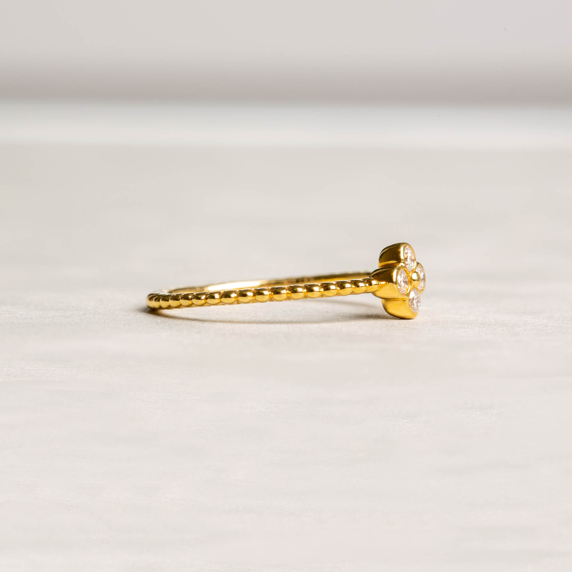 Four Leaf Clover Diamond Ring | 18K Yellow Gold 2