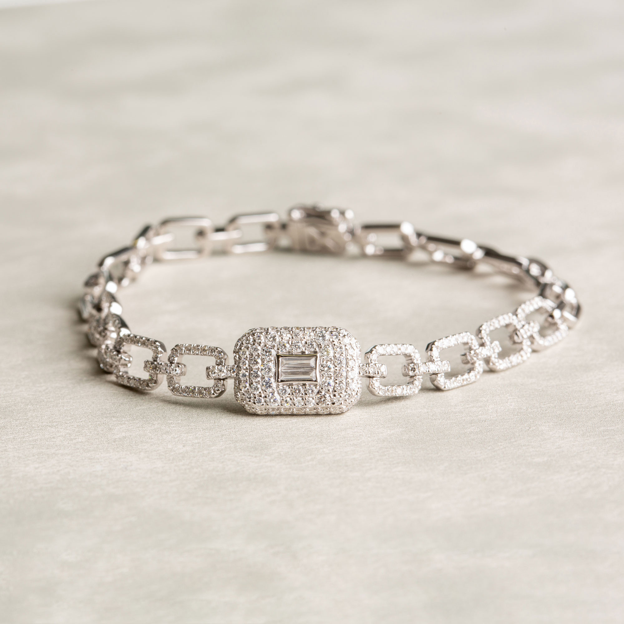 Einreihiges Diamantketten Armband | 18K Weissgold 1