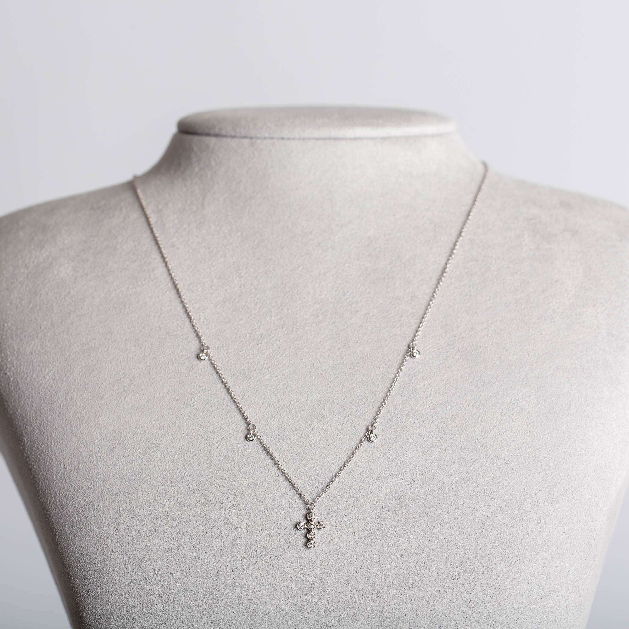 Six Diamond Cross Necklace | 14K White gold 1