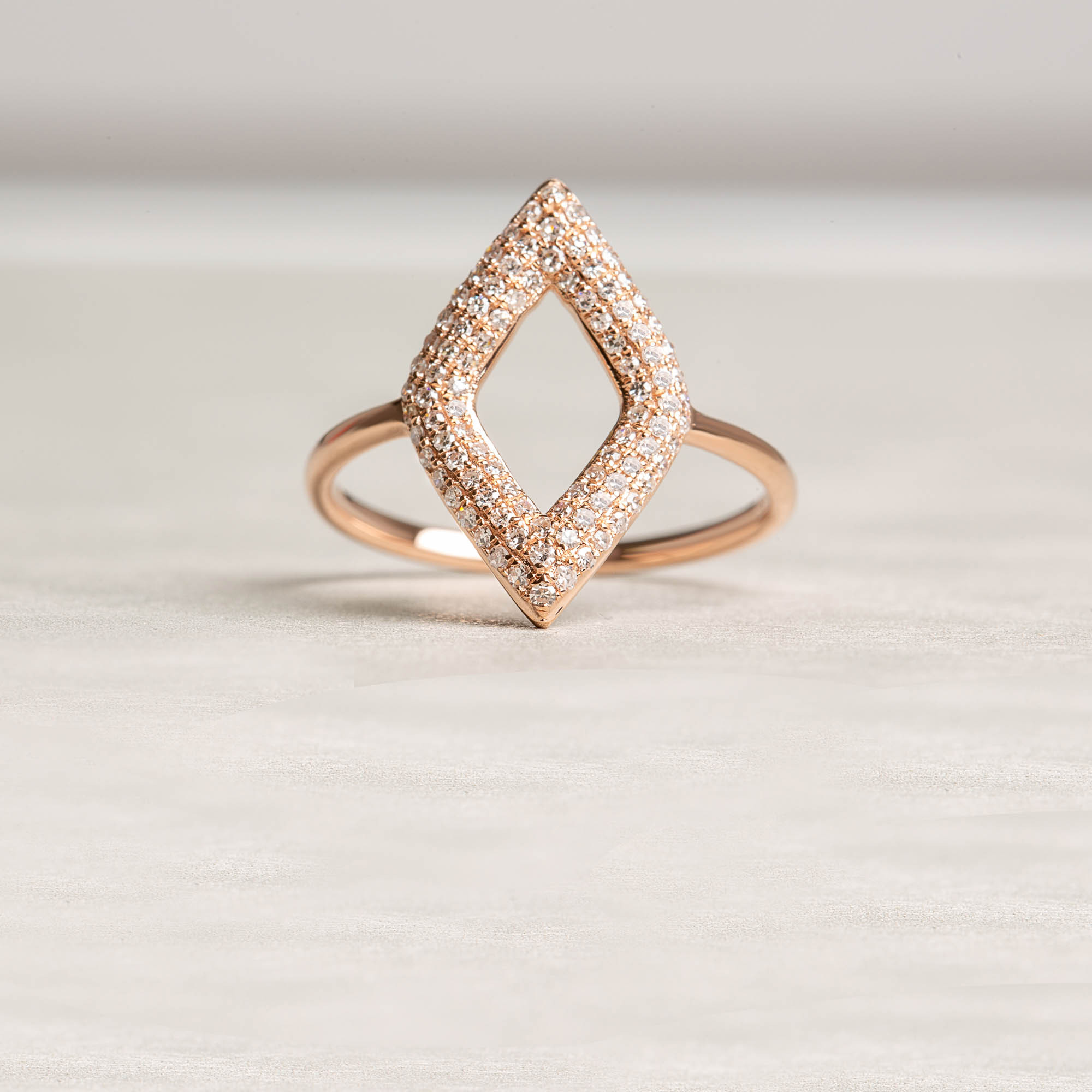 Three row rhombus diamond ring | 18K Rose Gold 1