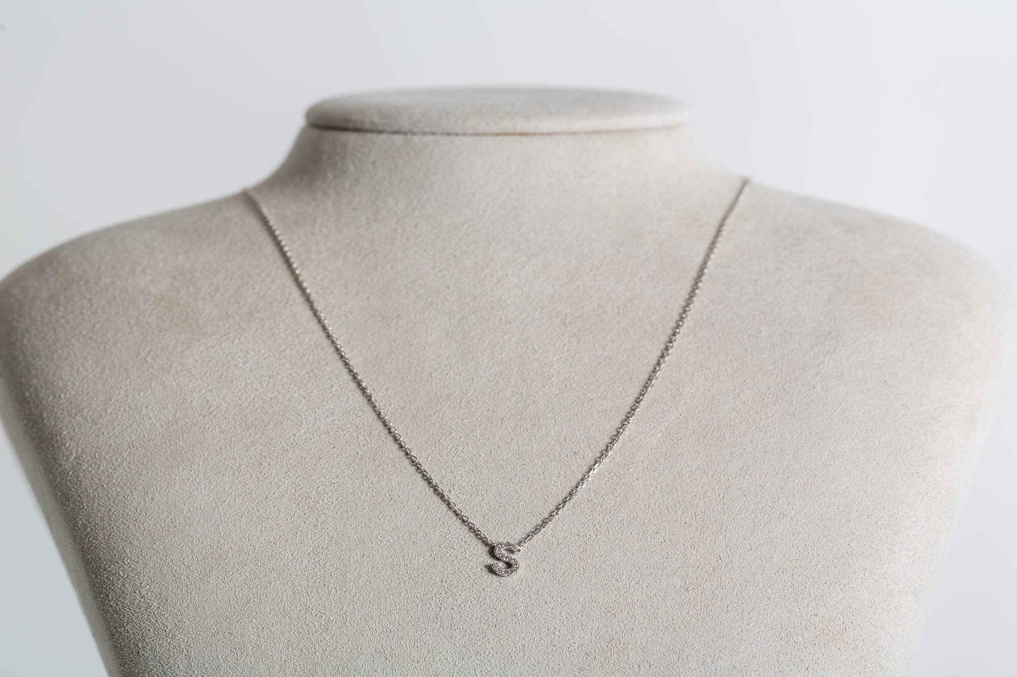 Signature diamond necklace | 14k Yellow gold | 3